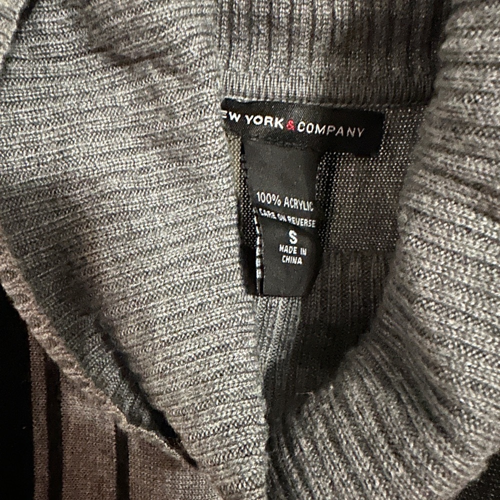 Sweater - Picture 2 of 2